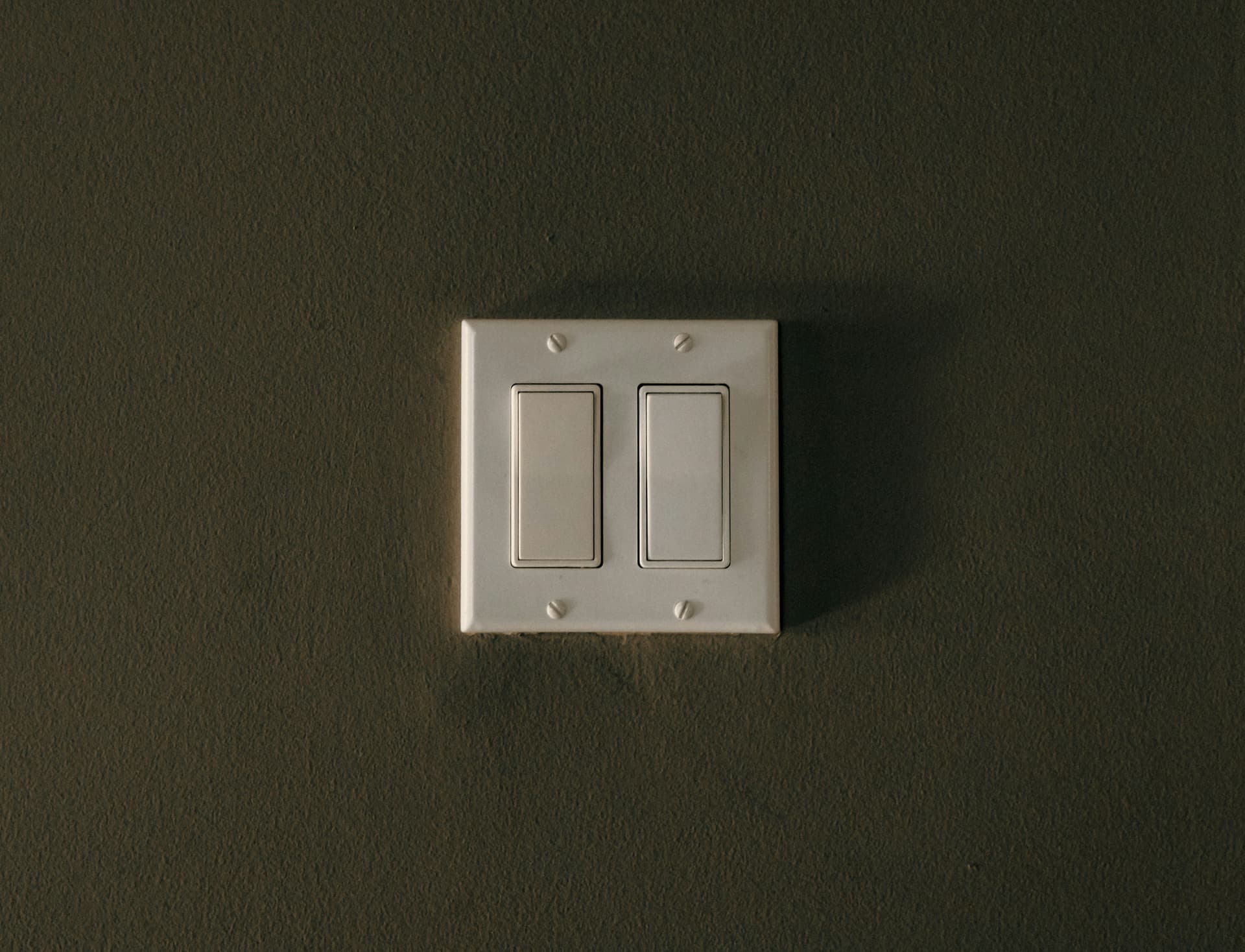 Header image for Beginner's Guide to Replacing a Single-Pole Light Switch